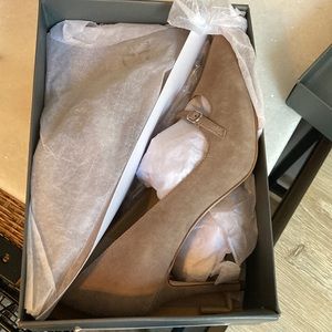 Gorgeous Ann Taylor Suede pumps.  NWT